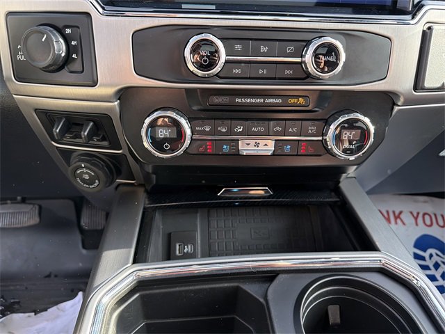Used 2022 Ford F250 Platinum image 22