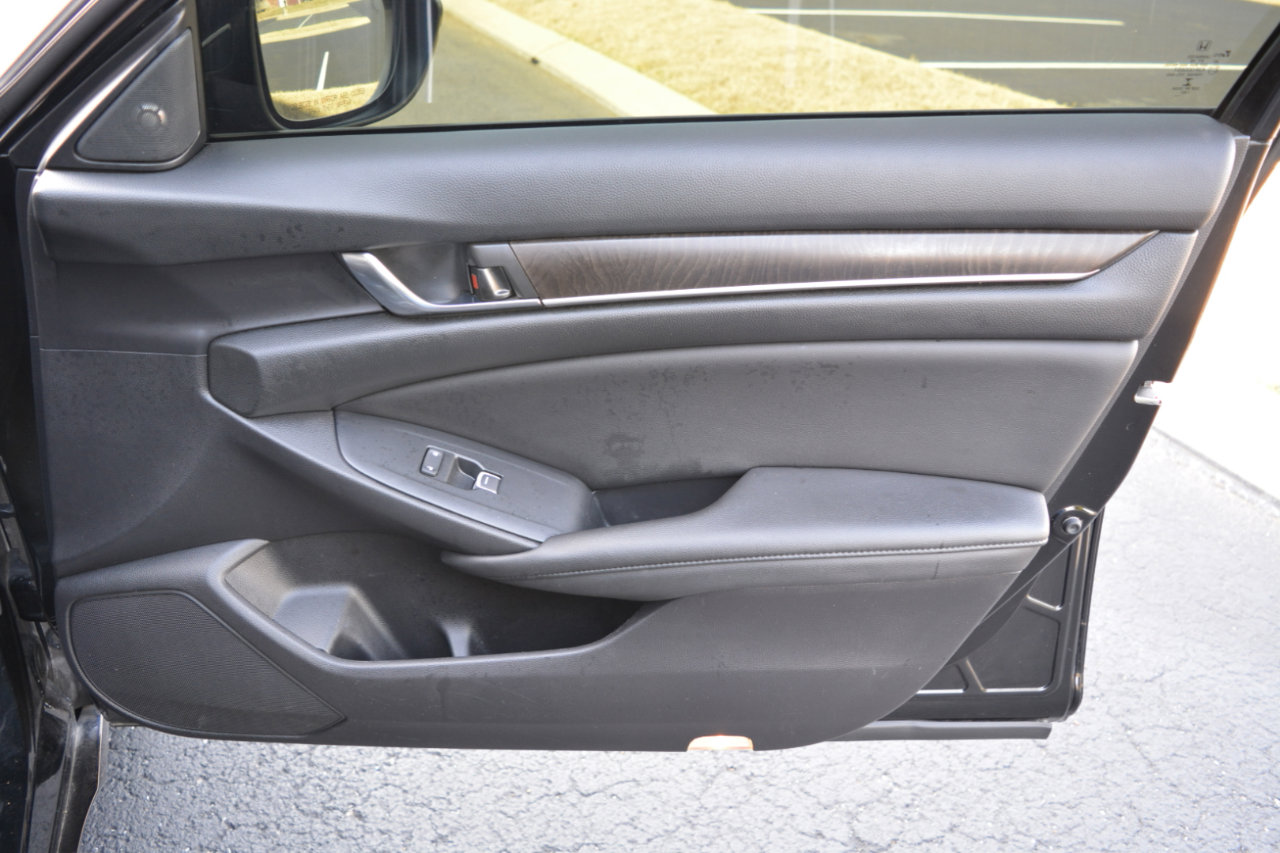 Used 2020 Honda Accord EX-L image 15