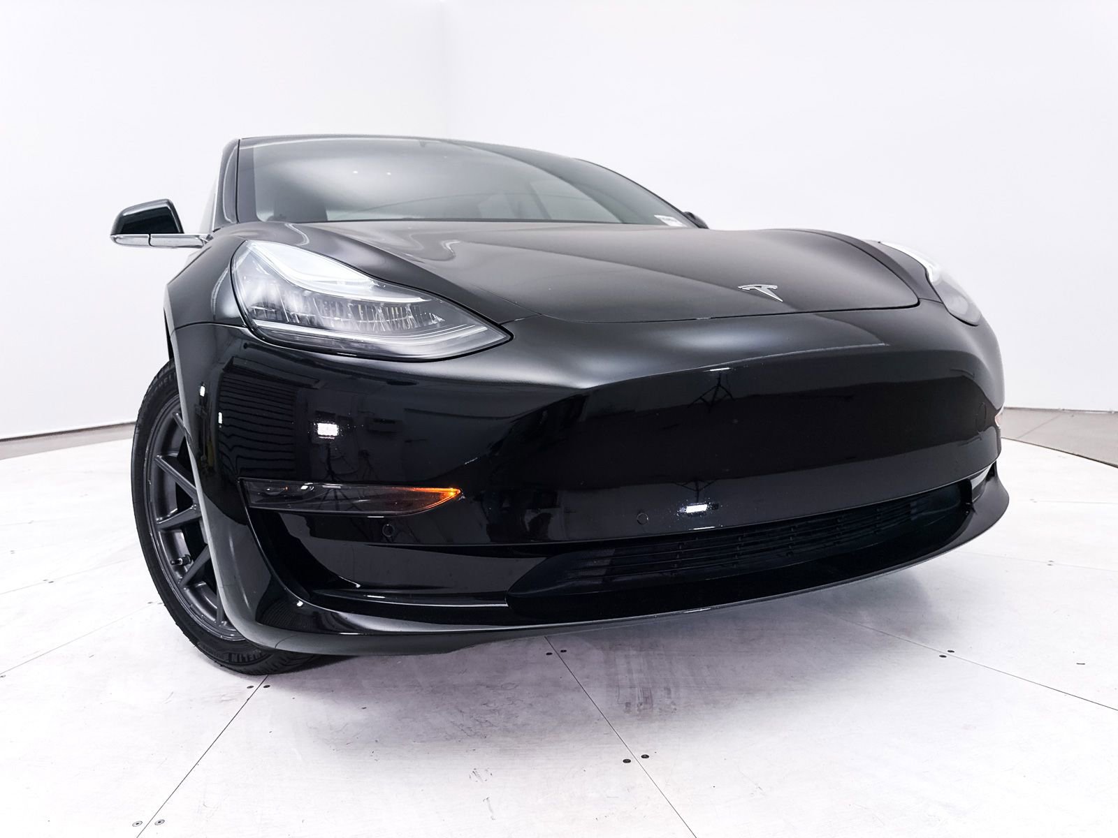 Used 2020 Tesla Model 3 Standard Range Plus RWD image 7