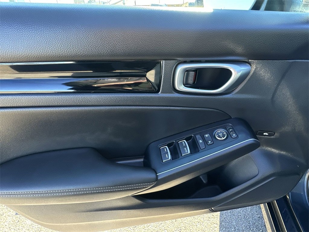 Used 2024 Honda Civic Touring image 21