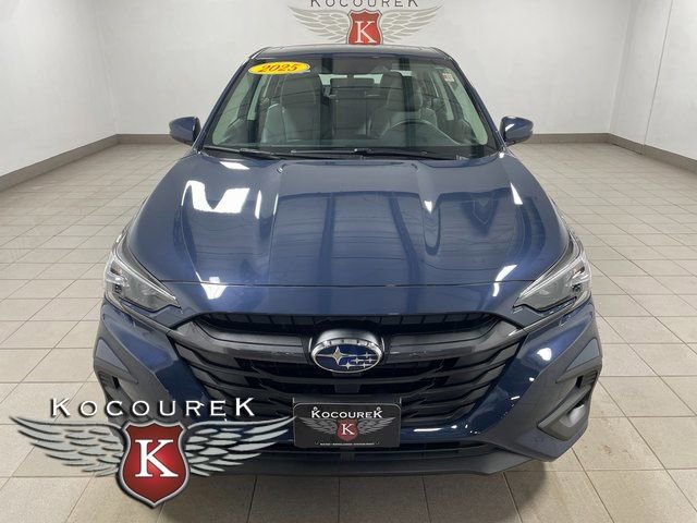 Used 2025 Subaru Legacy Limited w/ Popular Package #3 image 2