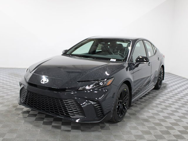 New 2026 Toyota Camry SE image 2