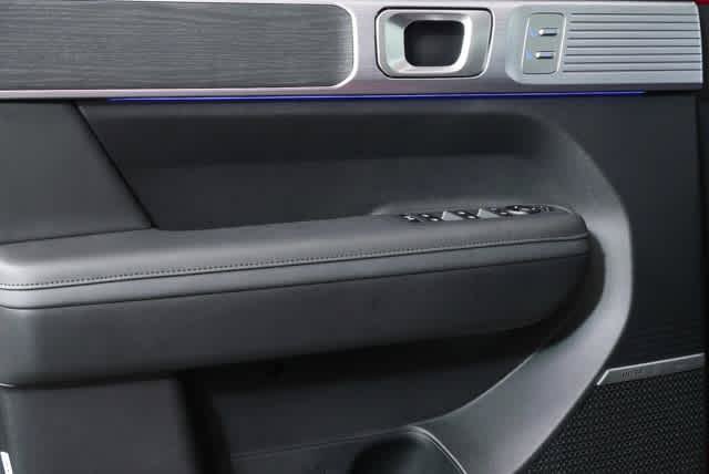 New 2026 Hyundai Santa Fe Limited FWD image 16