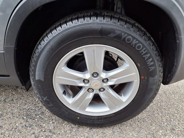 Used 2020 Chevrolet Trax LS w/ Tint and Cruise Package image 18
