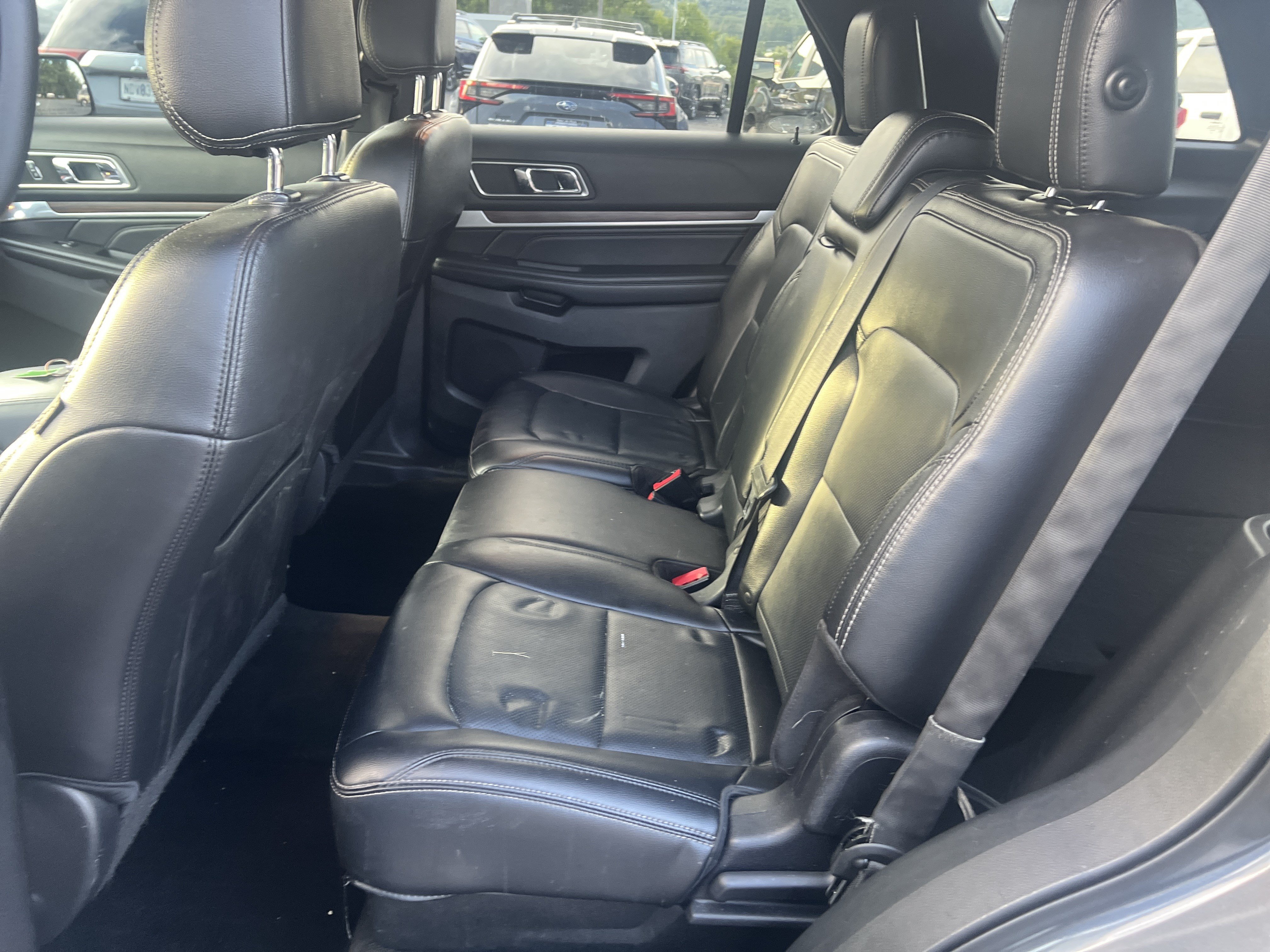 Used 2016 Ford Explorer Limited AWD/4WD image 13