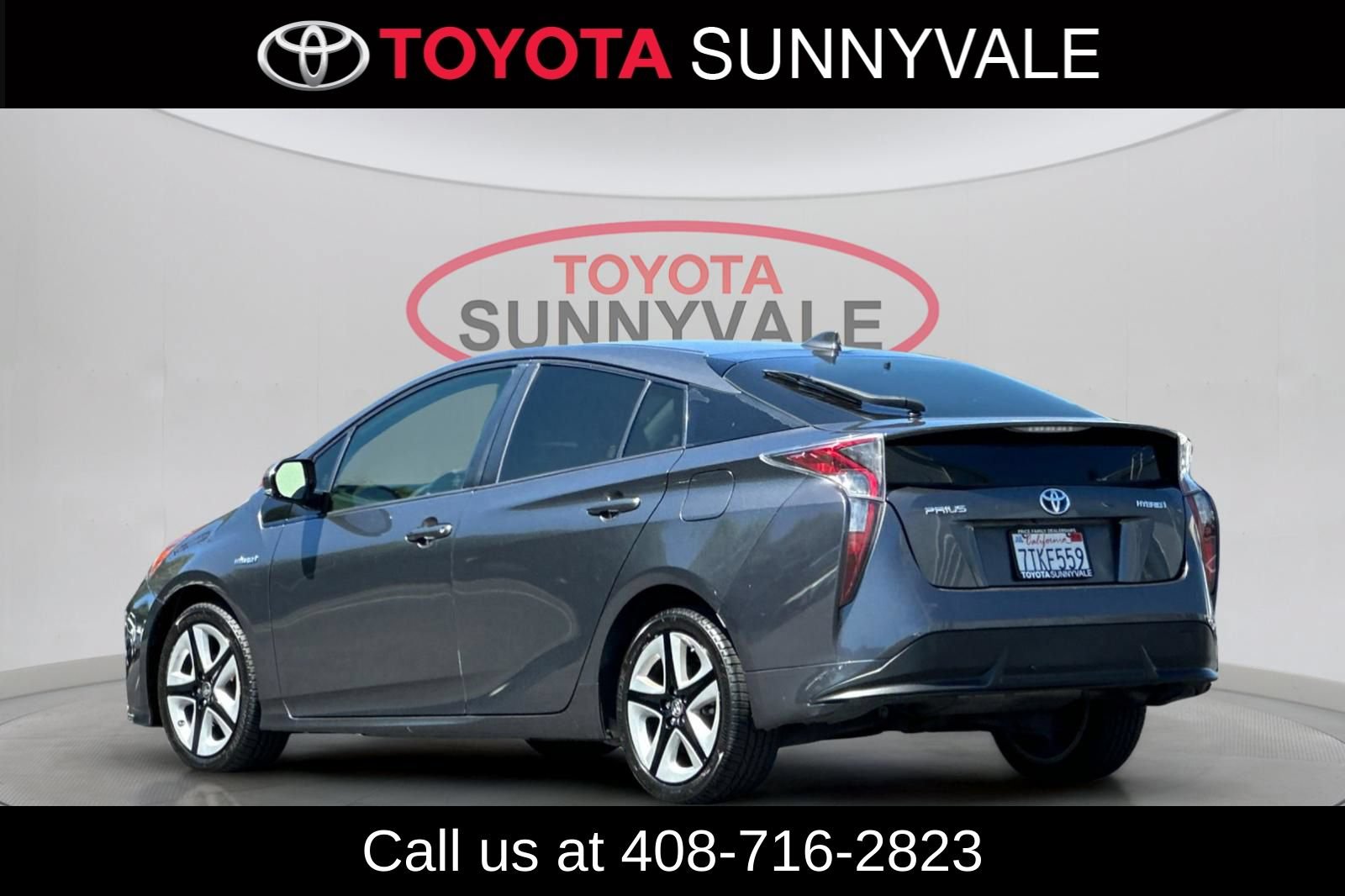 Used 2016 Toyota Prius Three Touring FWD image 7