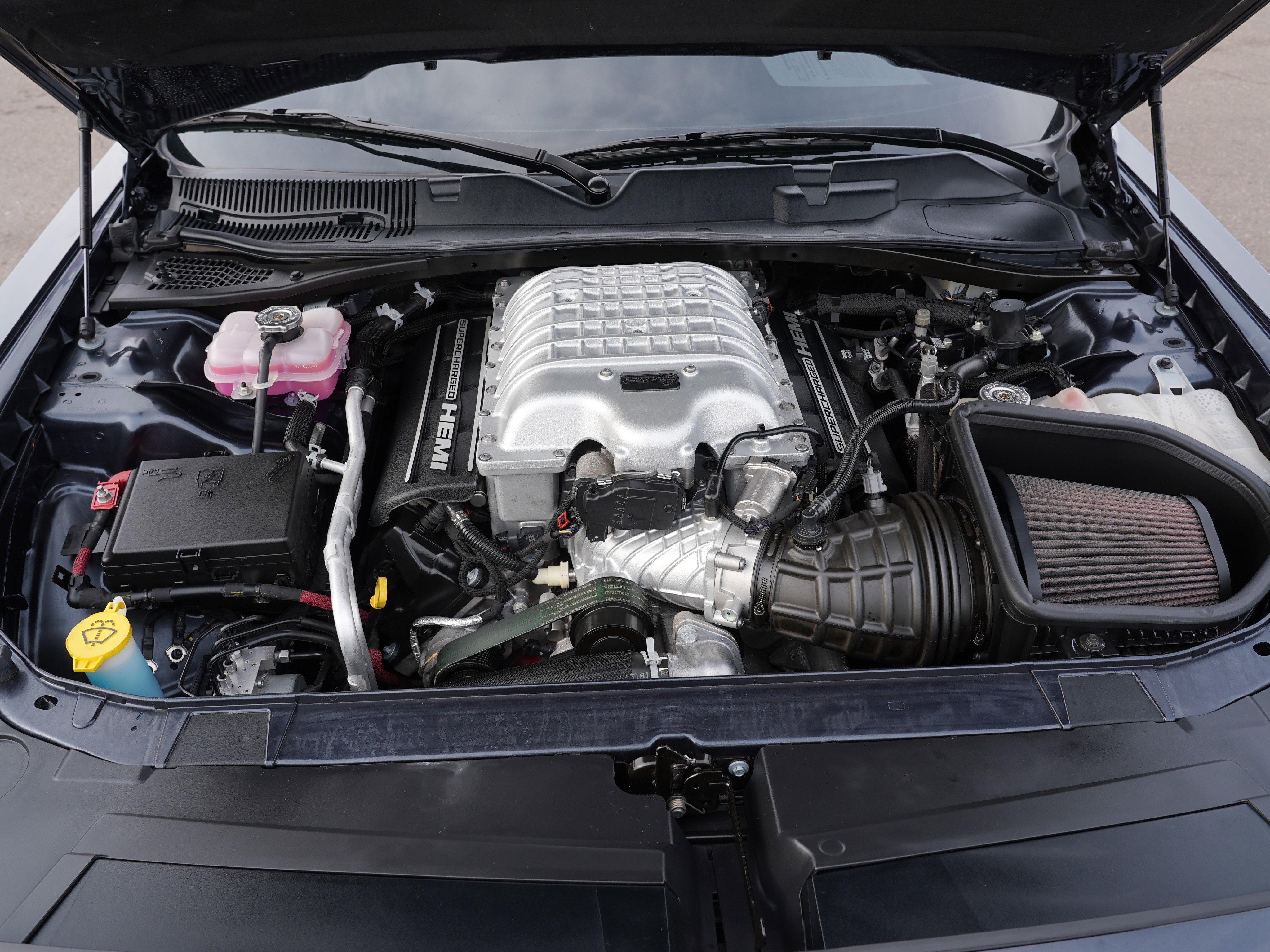 Used 2019 Dodge Challenger SRT Hellcat Redeye image 34