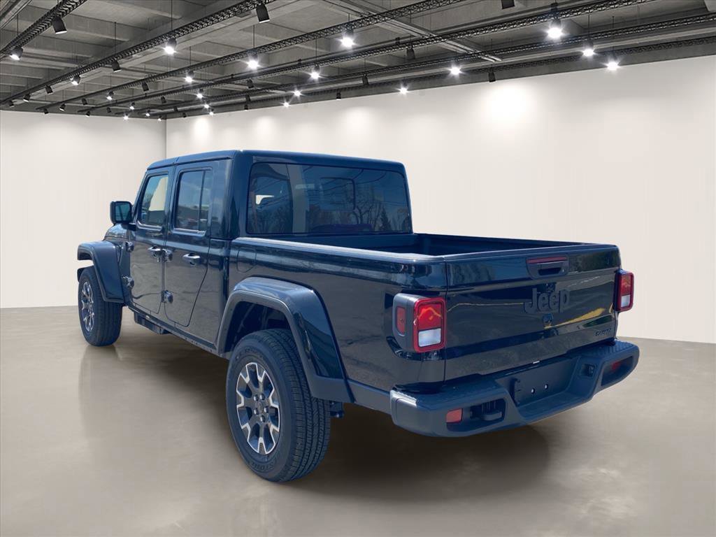 New 2026 Jeep Gladiator Sport AWD/4WD image 3