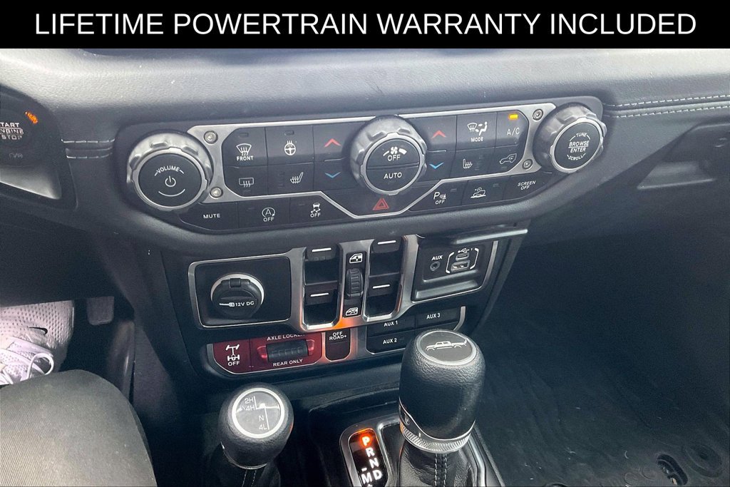 Used 2024 Jeep Gladiator Mojave w/ Technology Group AWD/4WD image 20