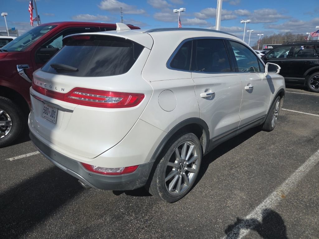 Used 2019 Lincoln MKC Reserve w/ MKC Climate Package image 2