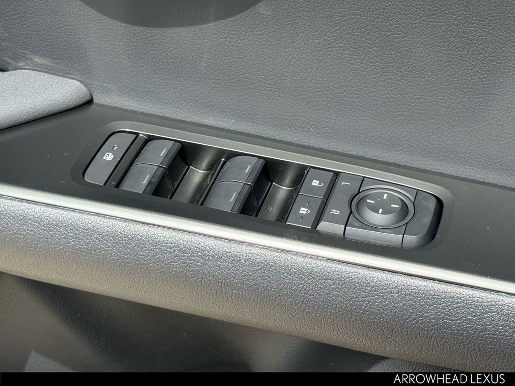 New 2026 Lexus UX 300h AWD image 24