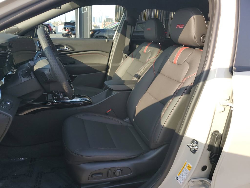 New 2026 Chevrolet Trax RS w/ Driver Confidence Package image 17