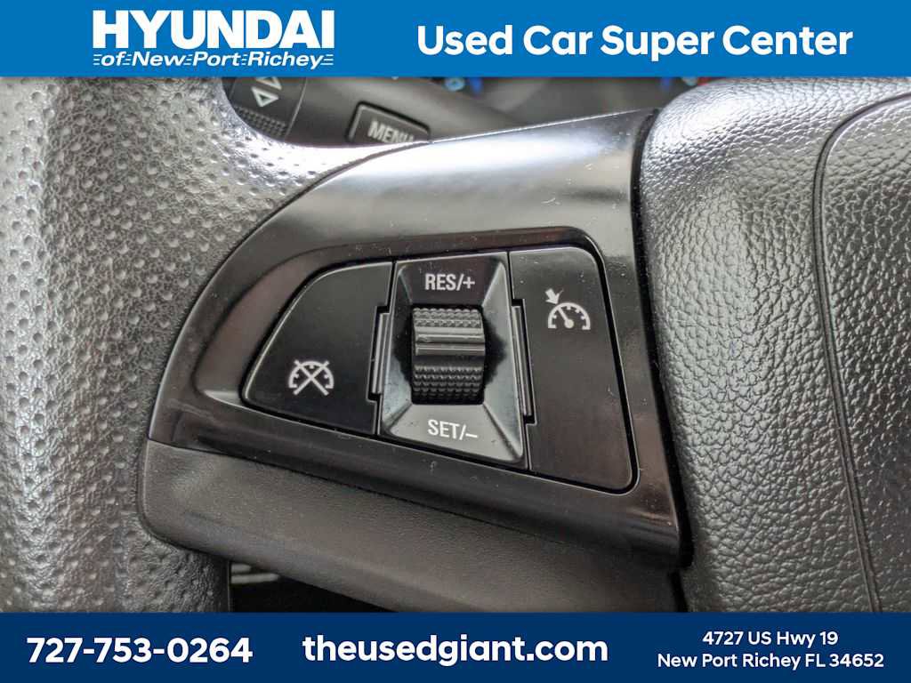 Used 2016 Chevrolet Cruze LT FWD image 26
