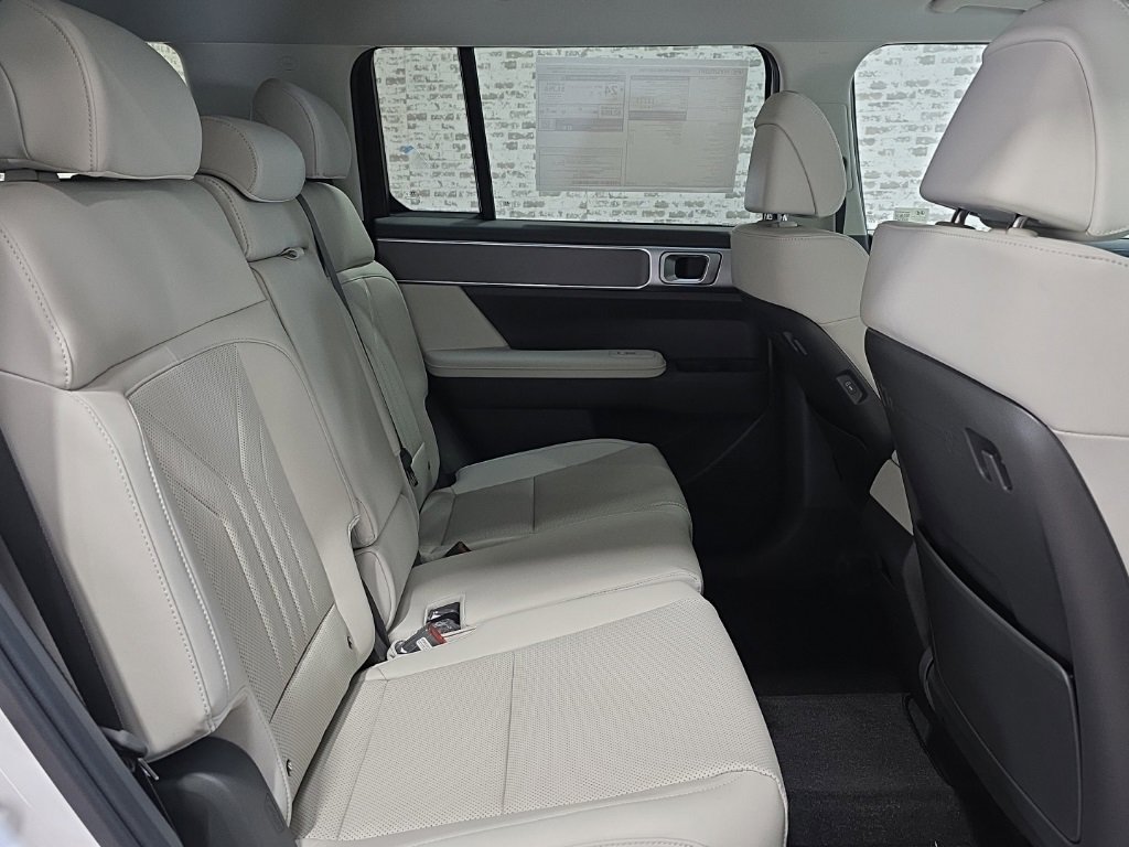 New 2026 Hyundai Santa Fe SEL image 11