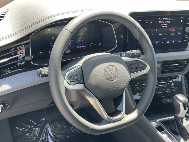 New 2027 Volkswagen Jetta SE FWD image 8