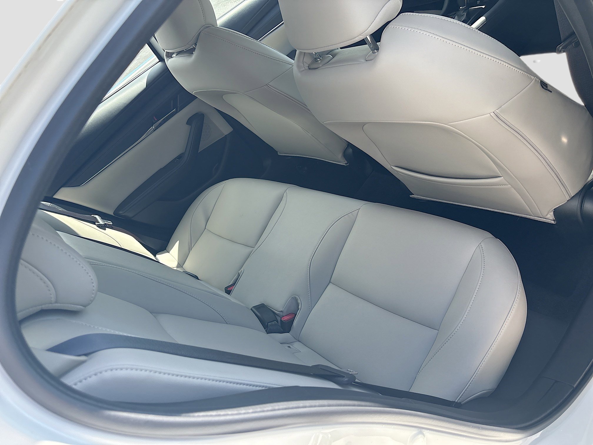 Used 2023 MAZDA MAZDA3 s image 18