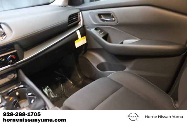 New 2026 Nissan Rogue S image 11