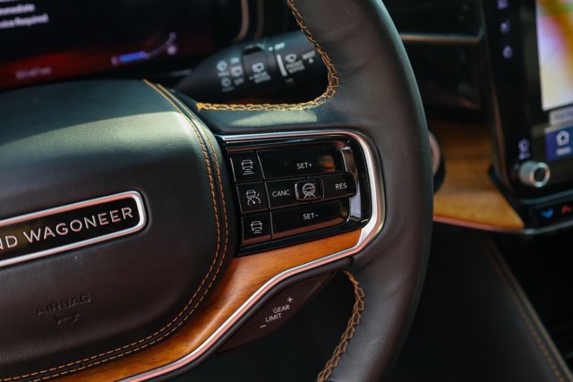 Used 2023 Jeep Grand Wagoneer L Series III w/ Rear Seat Video Group 1 image 13