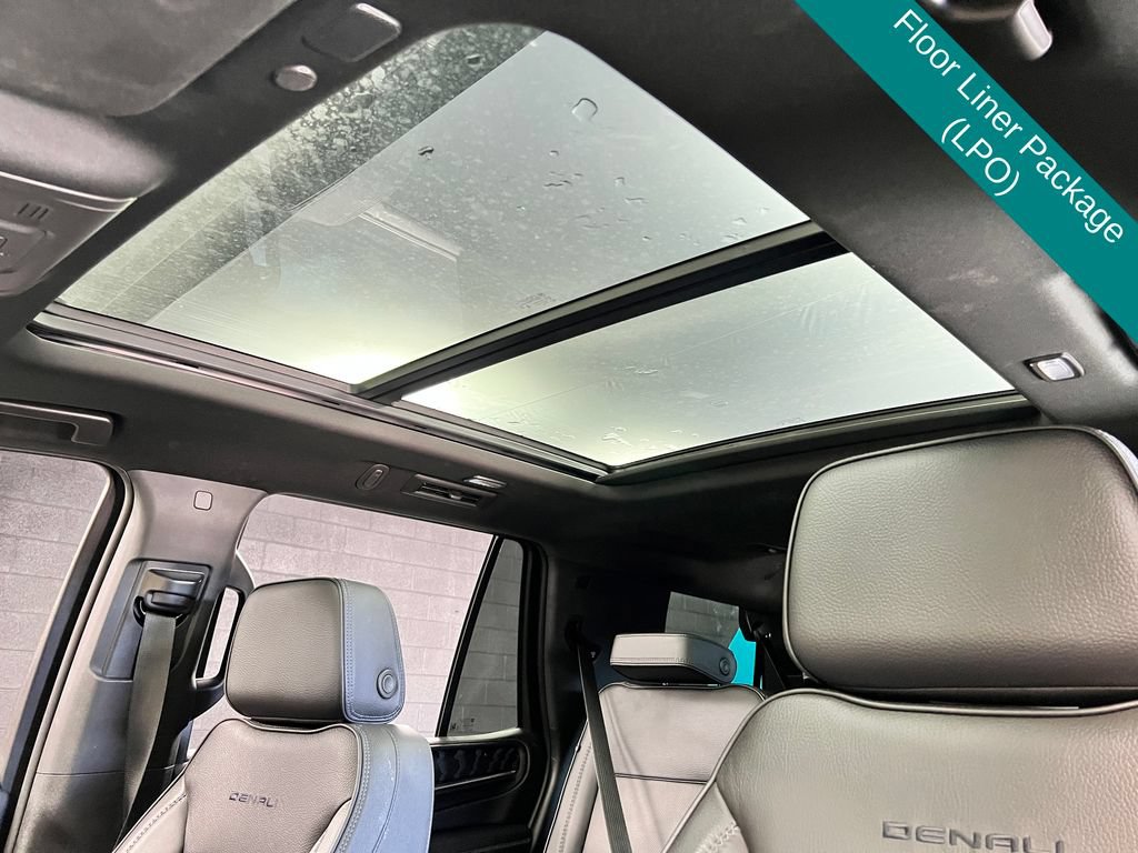 Used 2023 GMC Yukon Denali w/ LPO, Floor Liner Package AWD/4WD image 4