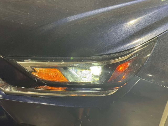 Used 2024 Toyota Grand Highlander AWD image 11