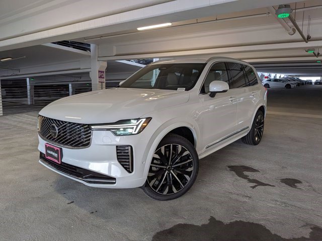 New 2026 Volvo XC90 B6 Ultra w/ Protection Package