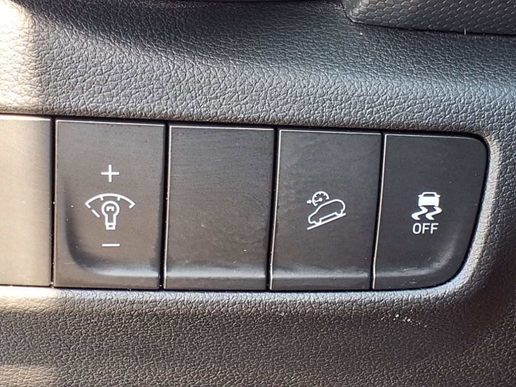 Certified 2023 Hyundai Kona SEL w/ Cargo Package image 26