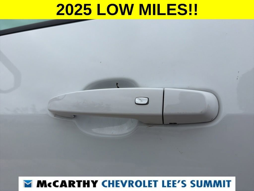 Used 2025 Chevrolet Blazer LT FWD image 44