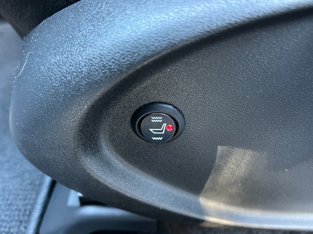 Used 2017 Nissan Pathfinder S image 27