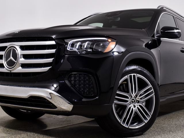 Certified 2025 Mercedes-Benz GLS 450 4MATIC image 8