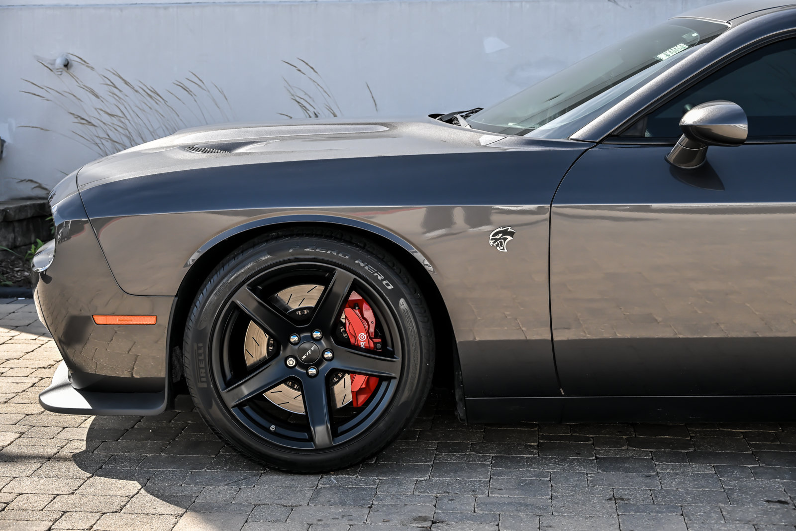 Used 2018 Dodge Challenger SRT Hellcat RWD image 15