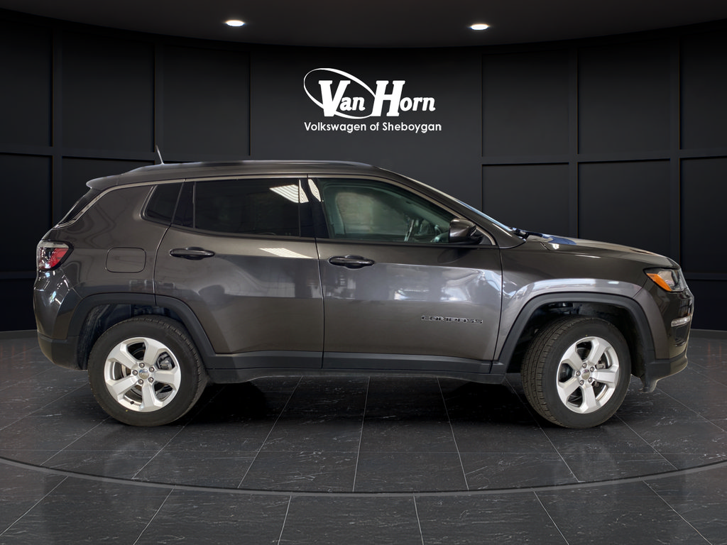 Used 2021 Jeep Compass Latitude w/ Convenience Group AWD/4WD image 8