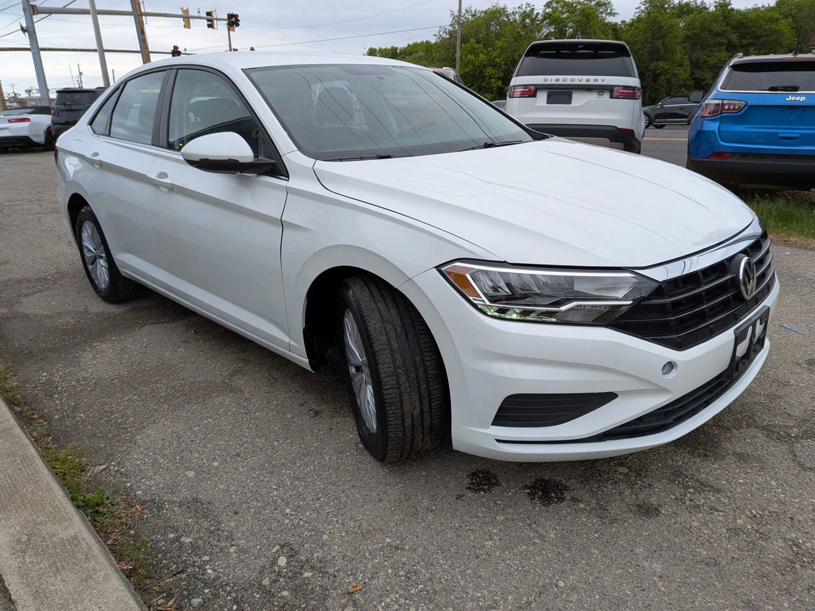 Used 2019 Volkswagen Jetta S w/ Driver Assistance Package FWD image 8