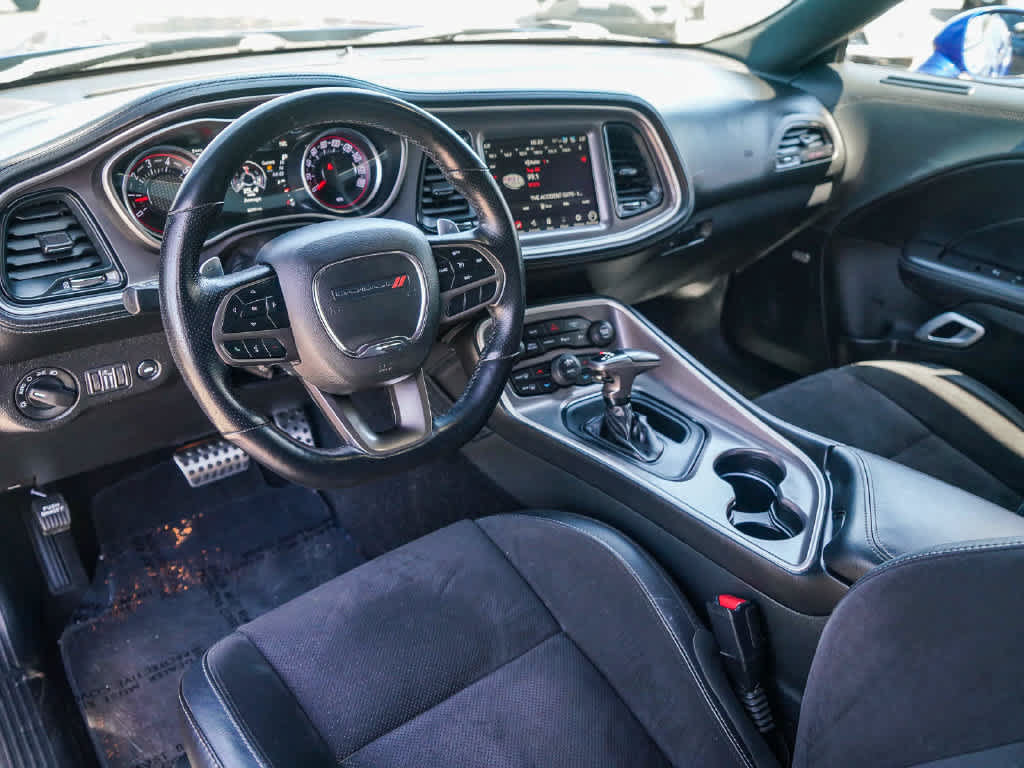 Certified 2022 Dodge Challenger R/T Scat Pack RWD image 9