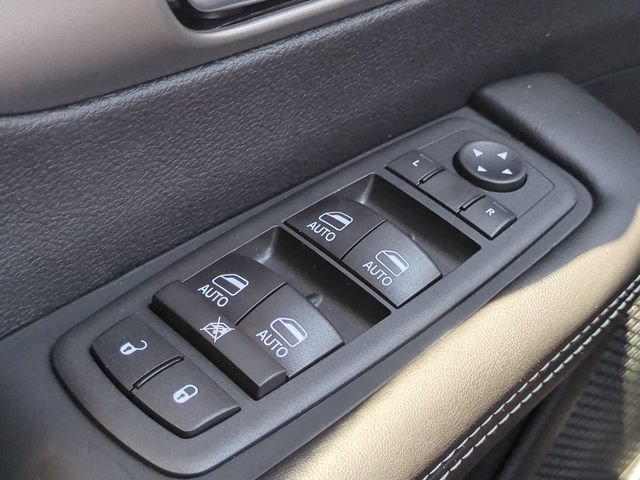 New 2027 Chrysler Pacifica LX FWD image 23
