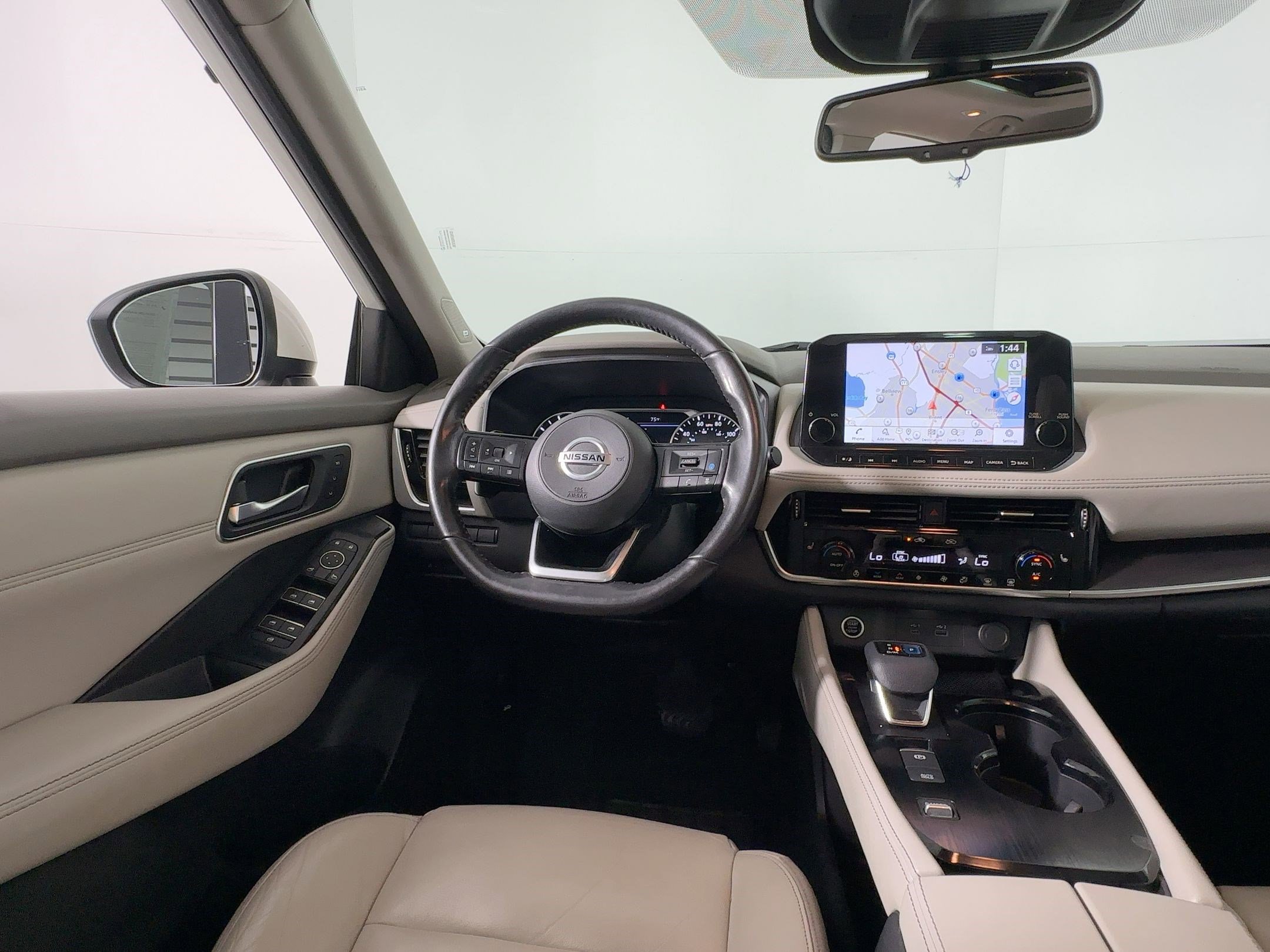 Used 2021 Nissan Rogue SL w/ Premium Package image 28