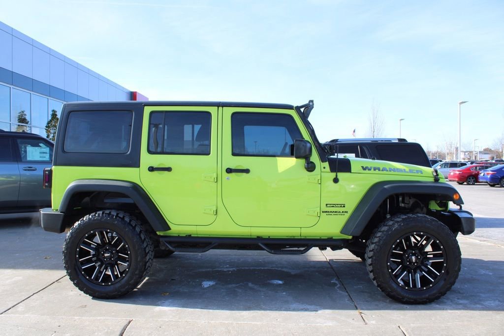 Used 2017 Jeep Wrangler Unlimited Sport w/ LED Lighting Group image 6