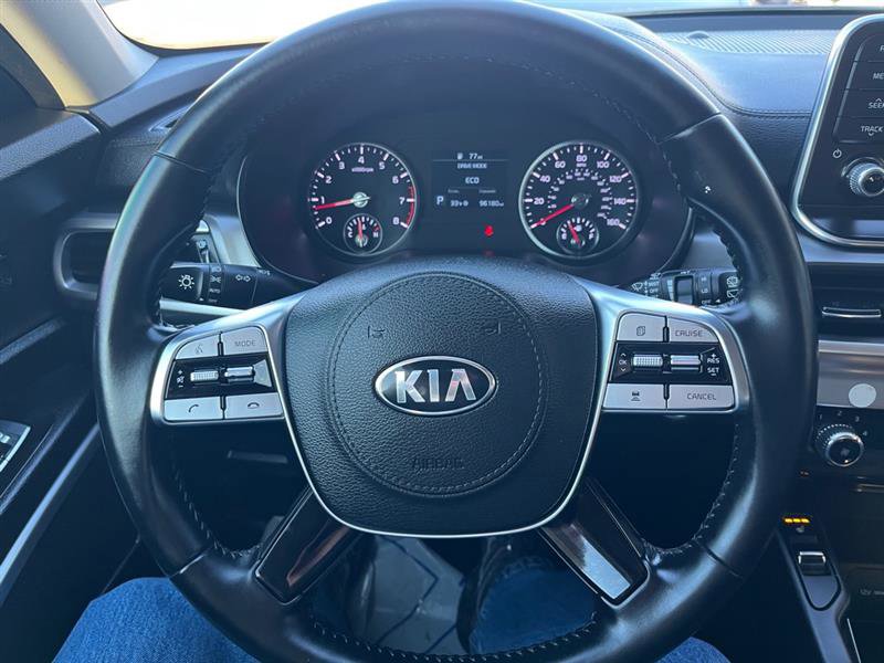 Used 2020 Kia Telluride S w/ S 8 Passenger Seating Package image 17