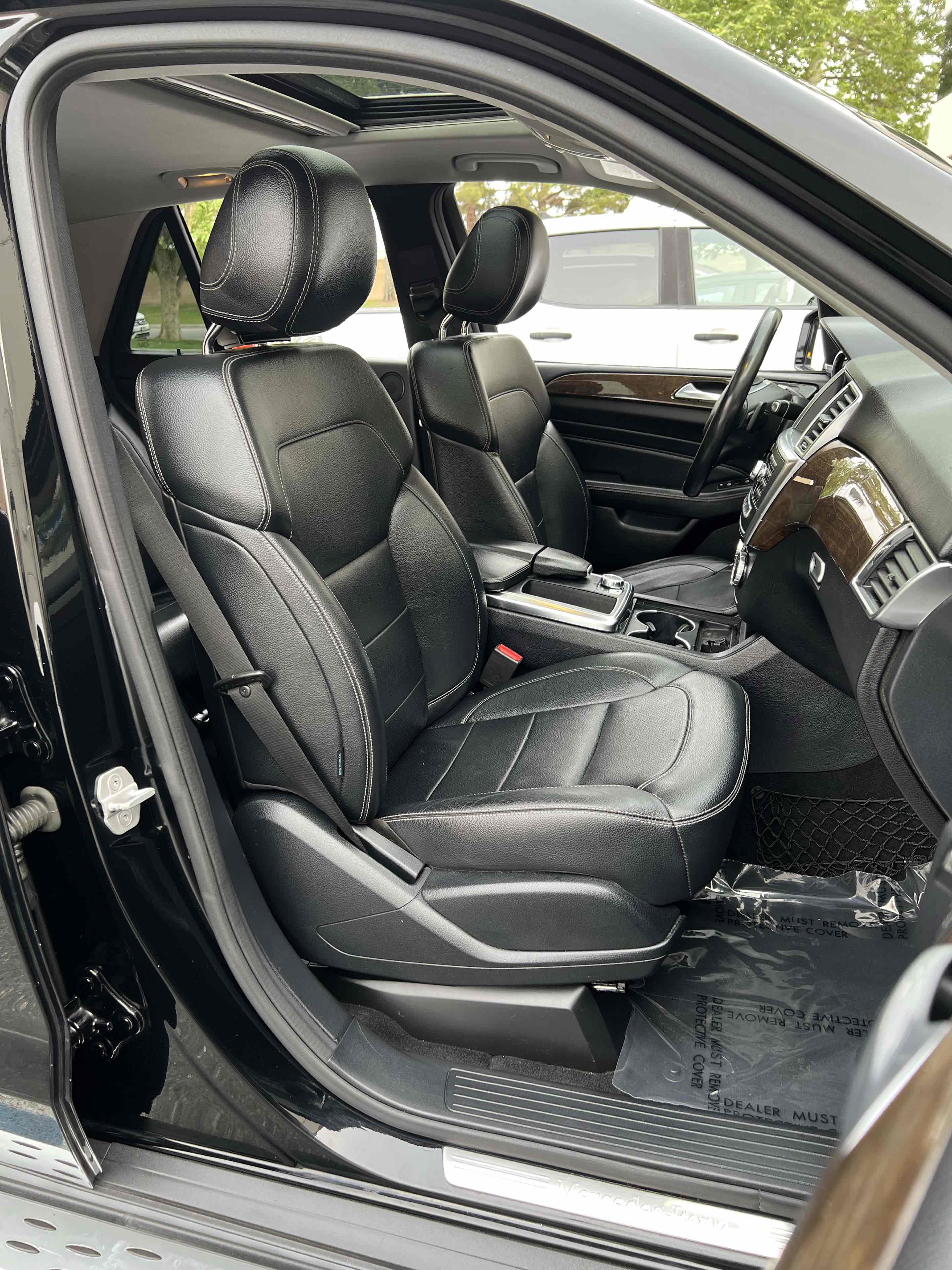 Used 2015 Mercedes-Benz ML 350 4MATIC w/ Premium 1 Package image 49