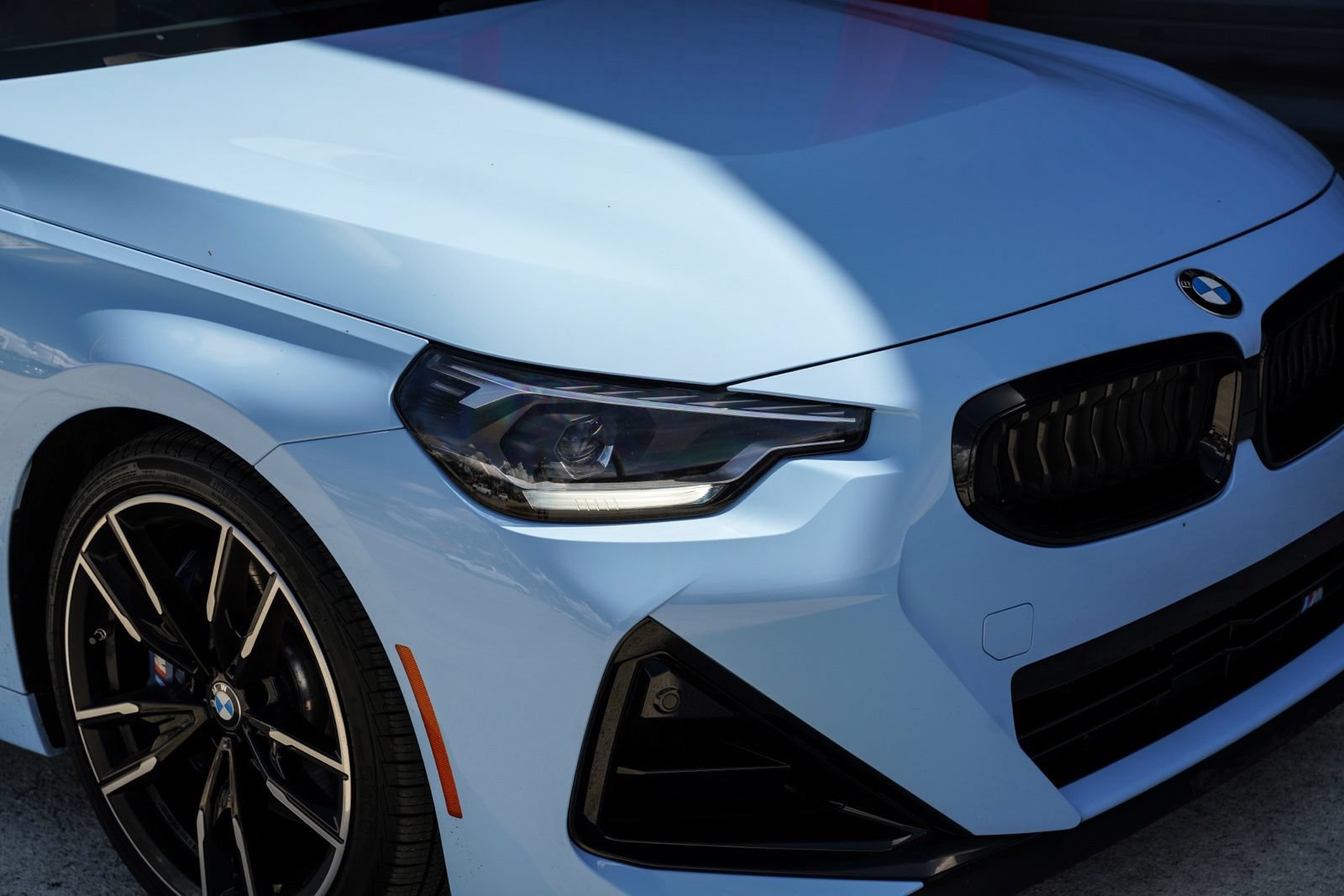 Used 2025 BMW M240i Coupe RWD image 3
