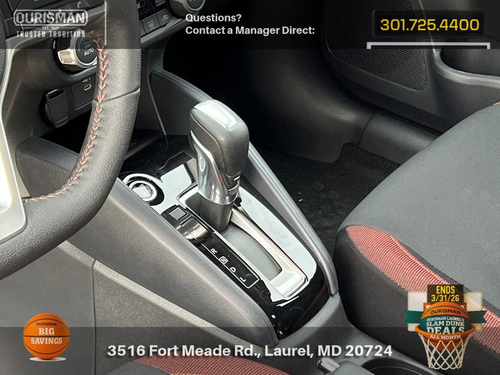 New 2025 Nissan Versa SR w/ Trunk Package image 15