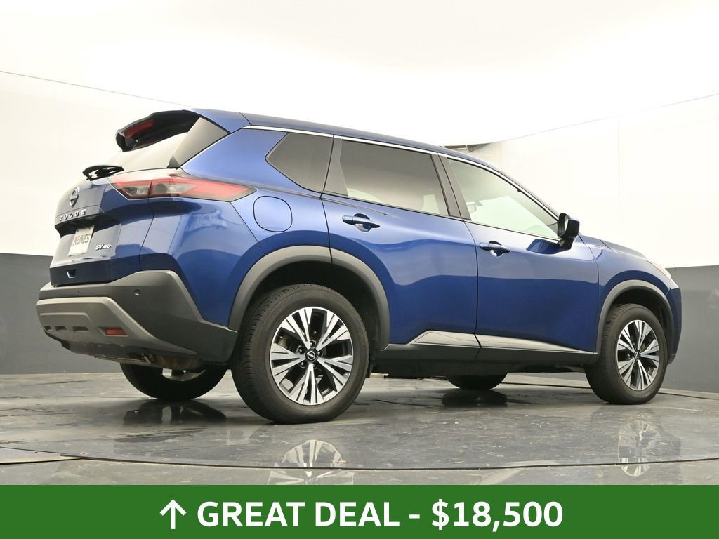 Used 2023 Nissan Rogue SV image 46