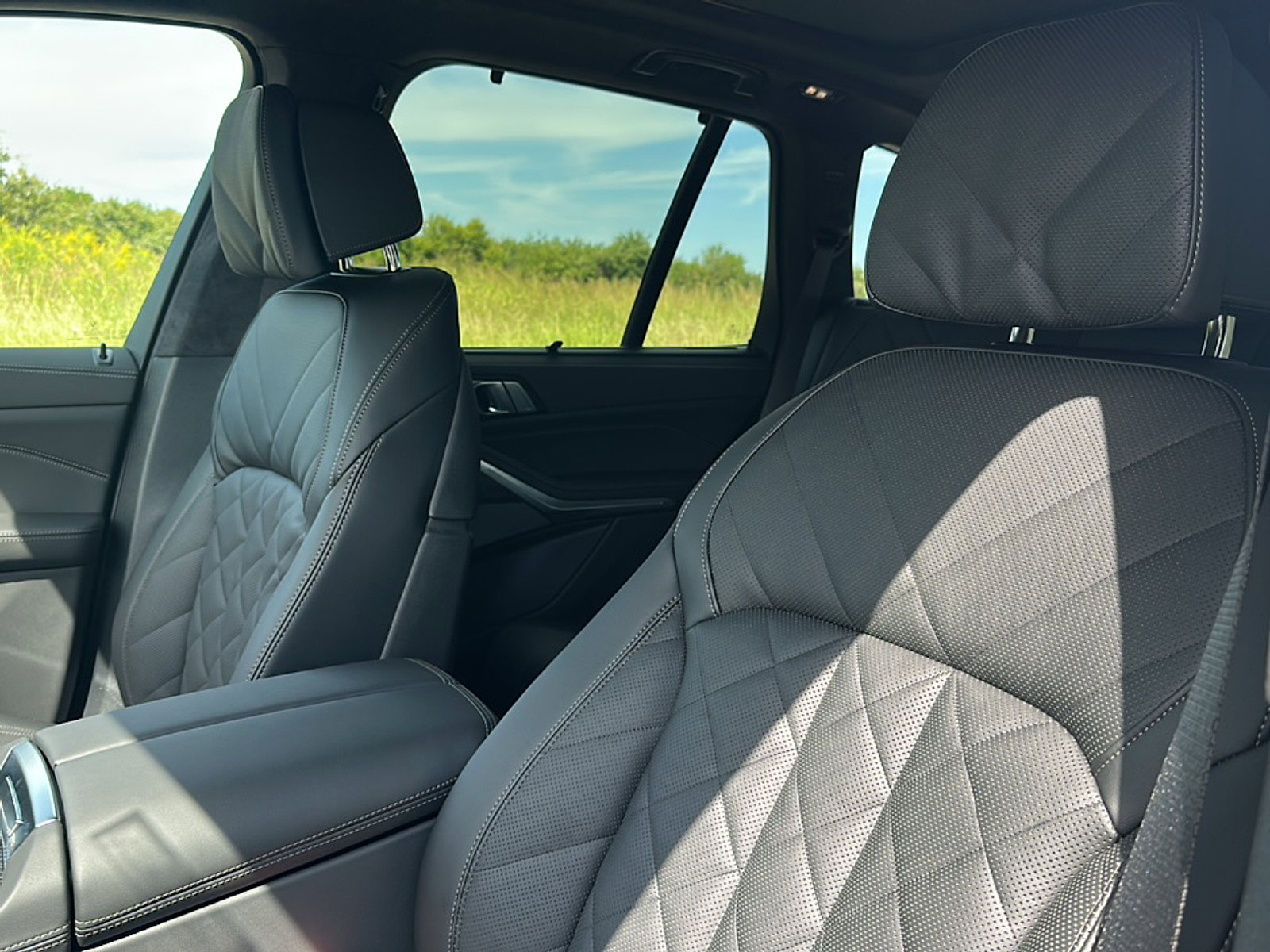 New 2026 BMW X5 M60i image 11