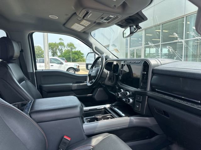 Used 2023 Ford F350 Lariat w/ Lariat Ultimate Package AWD/4WD image 8
