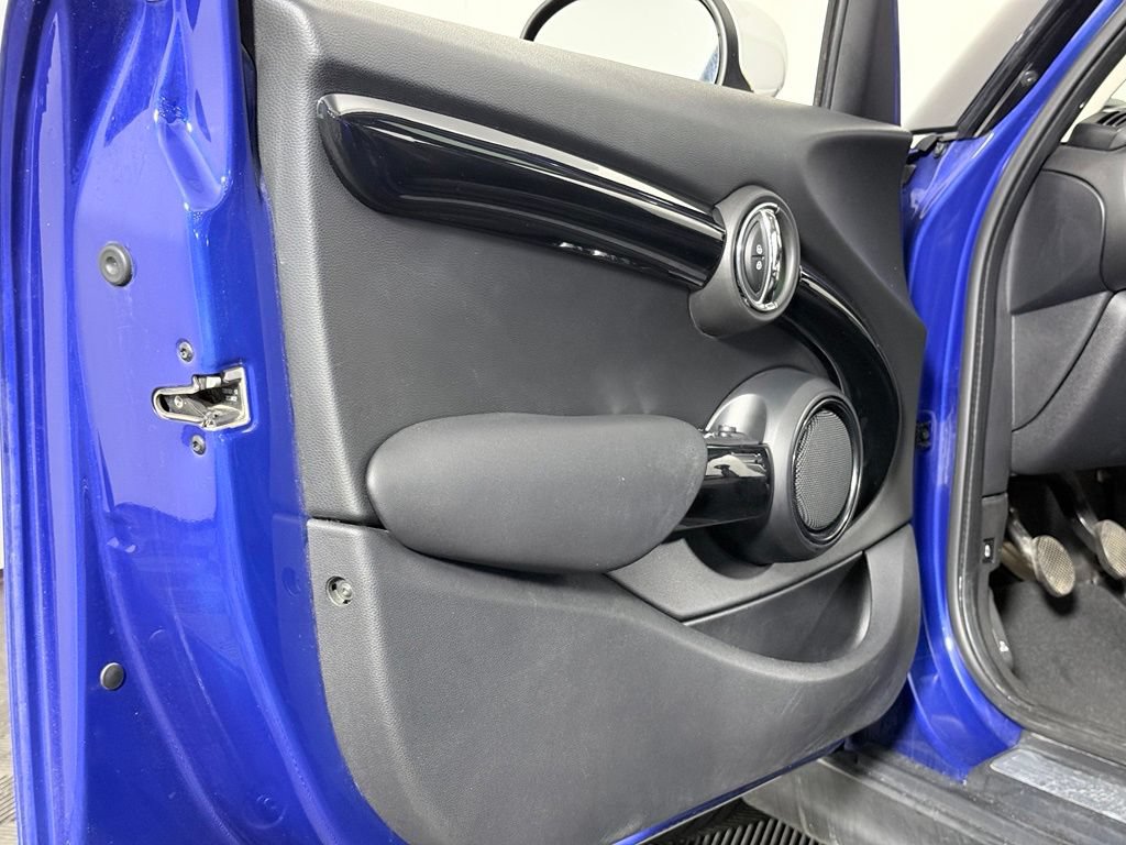 Used 2021 MINI Cooper S FWD image 28