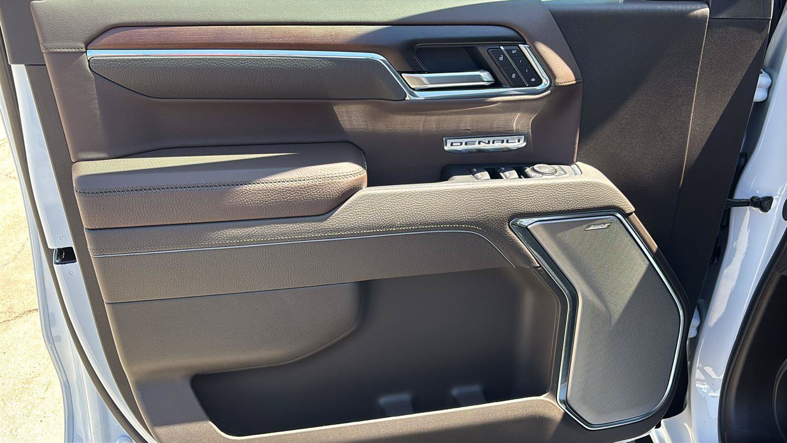 New 2026 GMC Sierra 1500 Denali AWD/4WD image 16