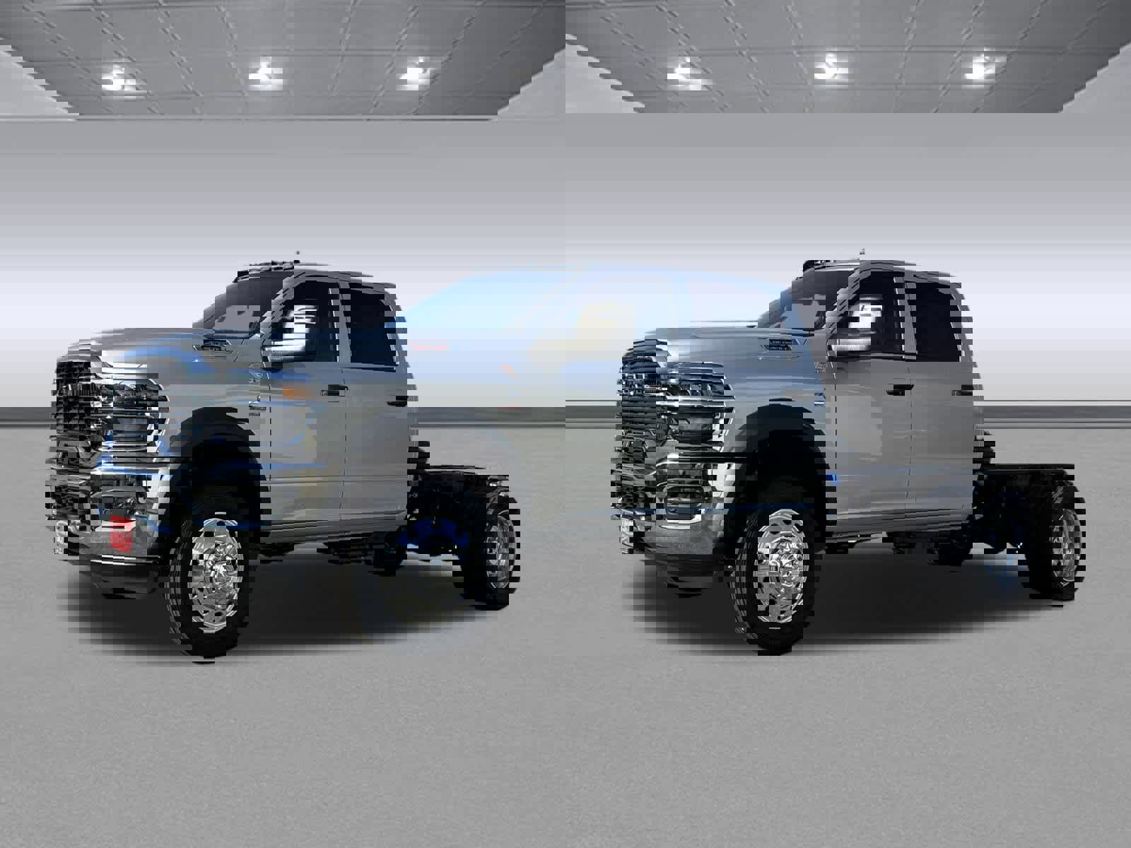 New 2026 RAM 4500 Tradesman w/ Chrome Appearance Group image 3