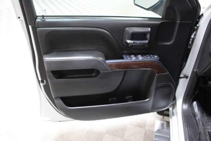 Used 2018 GMC Sierra 1500 SLE w/ SLE Value Package AWD/4WD image 13