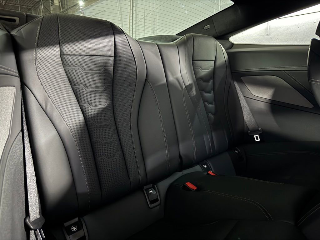 Used 2019 BMW M850i xDrive M850i xDrive w/ Comfort Seating Package image 47