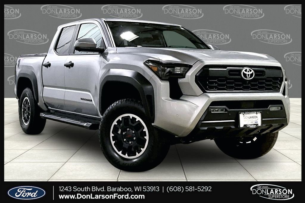 Used 2024 Toyota Tacoma TRD Off-Road w/ TRD Off Road Premium Package AWD/4WD image 1