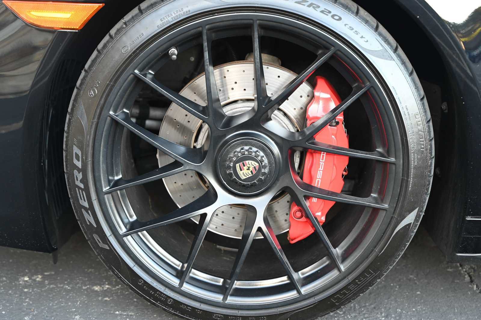 Used 2018 Porsche 911 Carrera 4 GTS AWD/4WD image 15